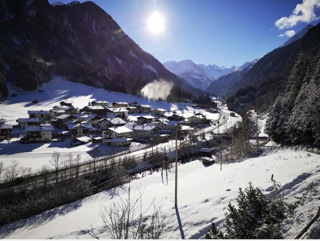 Ferienwohnung Gästeheim Krößbach Neustift im Stubaital Exterior foto